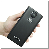 Портативный Powerbank аккумулятор Mivo емкостью 40000 мАч - в руке